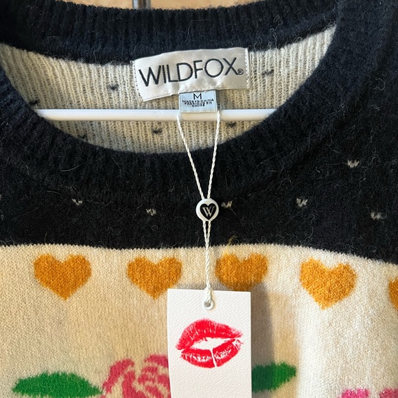 Wildfox Sweater Medium NWT - Picture 3 of 5